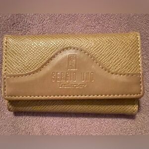 Tan Key Holder NWOT